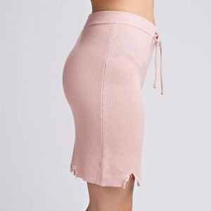New✨ Honey Punch Pink Blush Distress Skirt